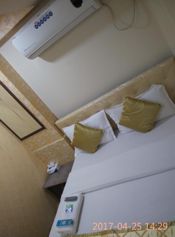 Hotel Silver Castle Bombaj Zewnętrze zdjęcie
